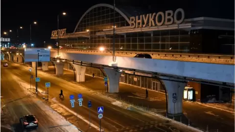 Russia Accuses Ukraine of Drone Attack MediaageNG The Russian Defence Ministry say Ukraine launched a drone attack on Moscow, compelling flights to be diverted from Vnukovo International Airport.