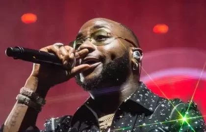 MediaageNG Davido's Twins: Afrobeats Star Describes Having 'Beautiful' Babies A Year After Son's Death Nigerian megastar Davido has described welcoming "beautiful" twins a year after his three-year-old son's tragic death.