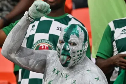 MediaageNG AFCON 2023: Diplomatic Row Between Nigeria's High Commission and South African Authorities The Nigerian High Commission in South Africa on Tuesday issued a warning to Nigerian football supporters to be cautious of provocative celebrations, should the Super Eagles emerge victorious in Wednesday's AFCON Semi finals between the two nations in Cote d'Ivoire's city of Bouaké.