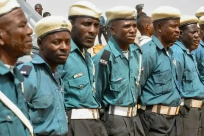 MediaageNG Kano's Islamic Police Arrests Non Fasting Muslims Islamic police in the northern state of Kano on Tuesday arrested 11 Muslims seen eating food during the Ramadan fast.