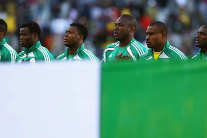 Mixed Reactions Trail Nigeria's Change Of National Anthem MediaageNG Sections of Nigerians are dismayed at the country's national anthem that was changed with little consultation.