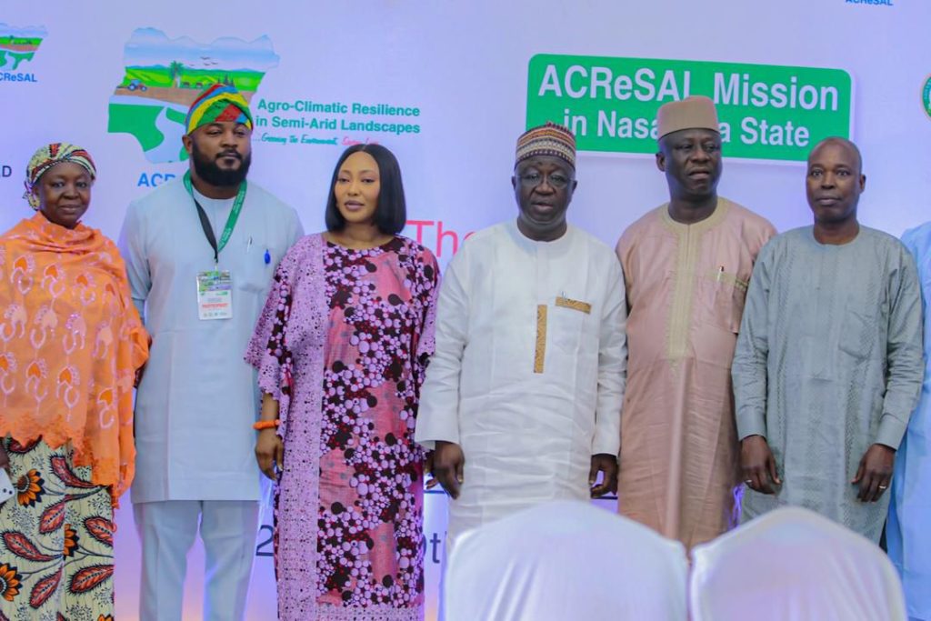 ACReSAL: A Beacon of Hope for Nigeria's Agriculture Sector - Nasarawa State Governor MediaageNG The Agro-Climatic Resilience in Semi-Arid Landscapes (ACReSAL) project has been hailed as a beacon of hope for Nigeria's agriculture sector and landscape restoration, particularly in semi-arid regions like Nasarawa State.