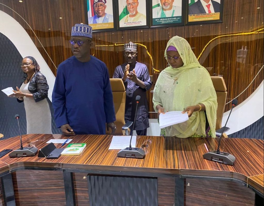 ACReSAL Project: FG Partners SFCG For Sustainable Peace MediaageNG The Nigerian government has reaffirmed its commitment to achieving sustainable peace in the northern region of the country through intensified peacebuilding and conflict resolution efforts. This was revealed during a contract signing ceremony between the Federal Government, through the ACReSAL Project, and Search for Common Ground (SFCG) in Abuja on Thursday, June 27, 2024.