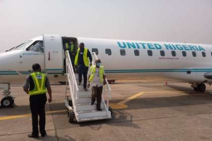 Nigeria Airline Sorry For 'Wrong' Airport Landing MediaageNG A Nigerian airline has apologised for a "misunderstanding" after passengers were told they had arrived at their destination, Abuja, when they had in fact landed more than 450km (280 miles) away in another city, Asaba.