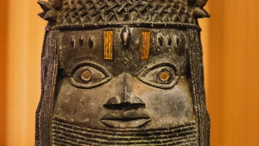 Ghana, Nigeria And The Quest For UK Looted Treasure MediaageNG Artefacts looted by the British in the colonial era have been returned to Ghana and are already on public view. So why is it taking Nigeria so long to put its returned treasures on display?