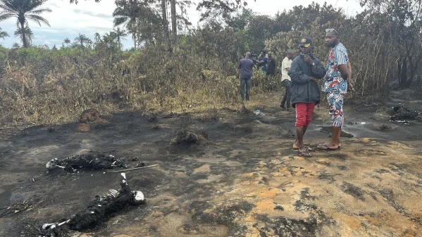 Fire Explosion: Many Die At Illegal Oil Refinery Site MediaageNG Portharcourt - Mediaage NG News - Several persons have died following an incident of fire explosion at an illegal oil refinery in Nigeria's River State late last Sunday.