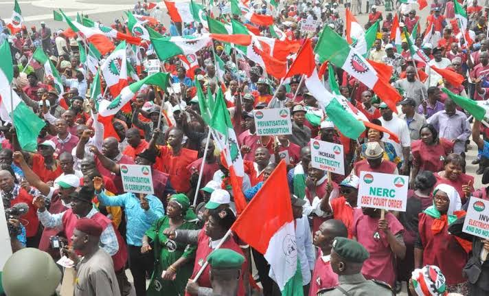 Planned Indefinite Strike: Labour Minister Invites NLc MediaageNG Abuja - September 18 - Mediaage NG News - The Nigerian Minister of Labour and Employment, Simon Lalong has in a statement called for a meeting with the Nigerian Labour Congress (NLC).